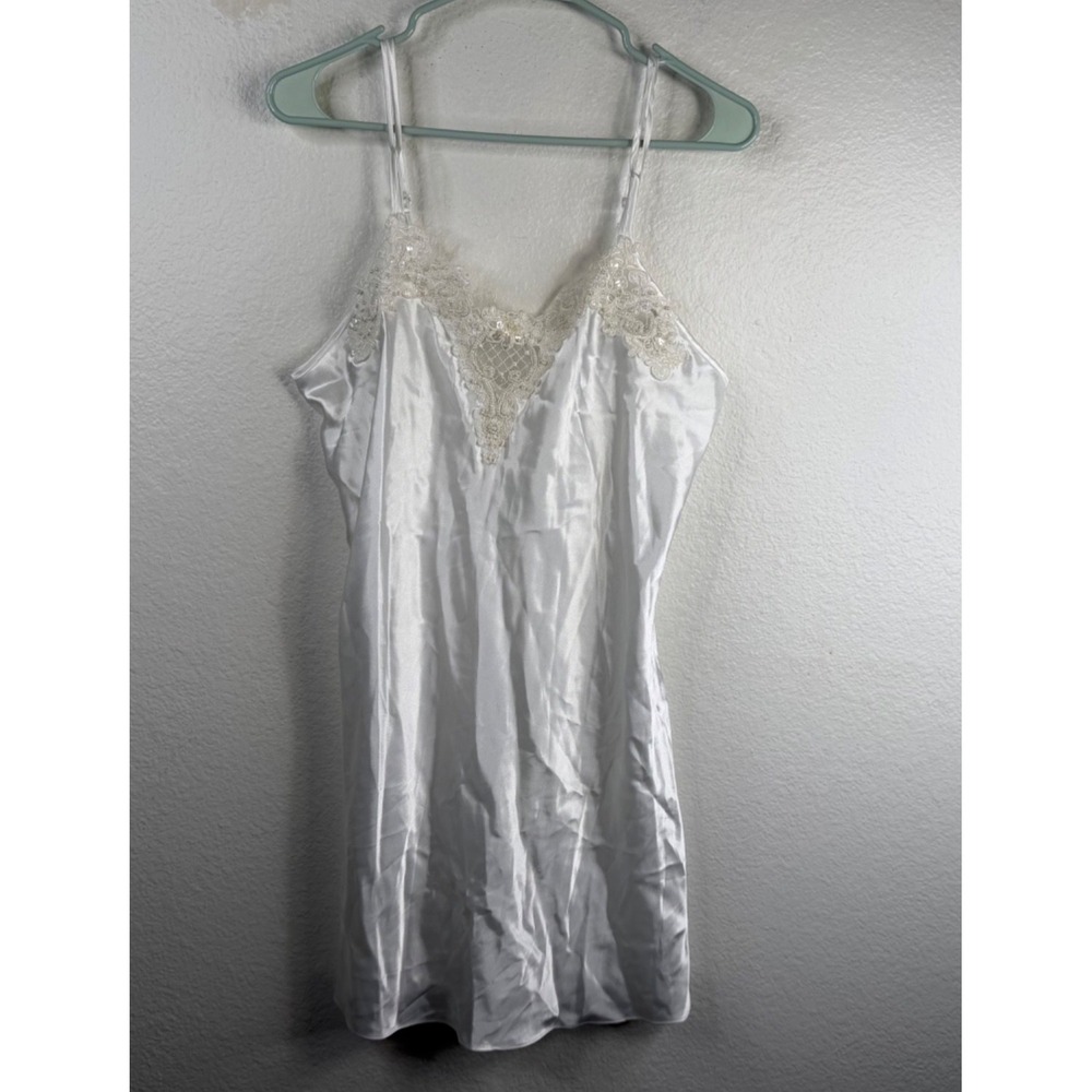 Private Luxuries Nightie Slip Lingerie White Sz XL Lace Pearls Wedding Romantic